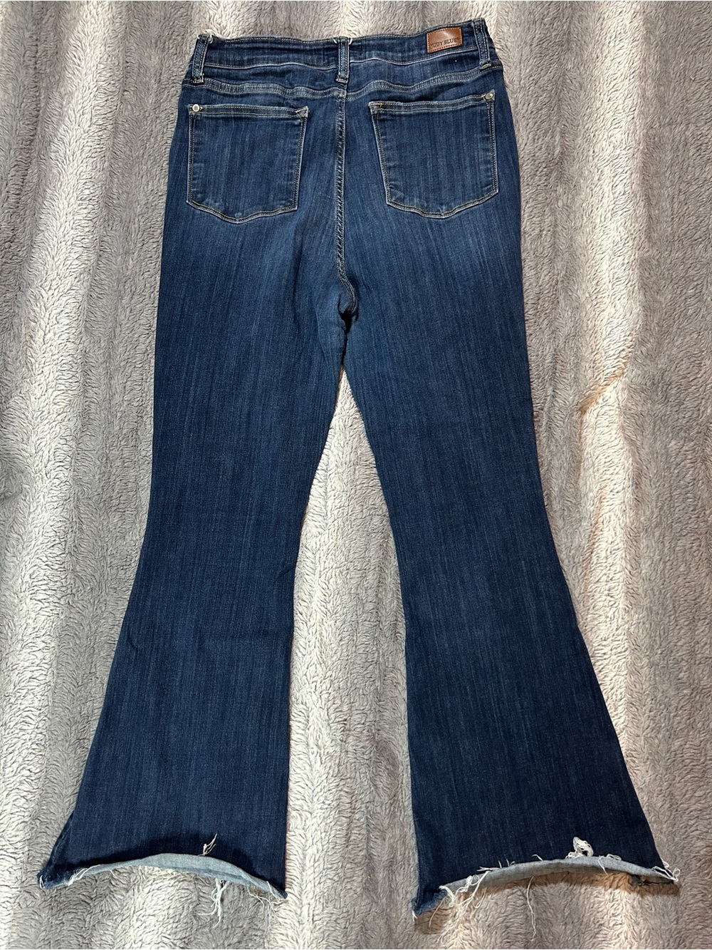 Judy Blue High Waist Raw Hem Flare Jeans Dark Wash Size 13 / 31 (Fits US 14) - Picture 3 of 10